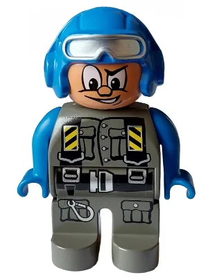 Duplo-Figur, männlicher Action Wheeler, dunkelgraue Beine, dunkelgrauer Overall, blaue Arme, blauer Fliegerhelm mit Schutzbrille