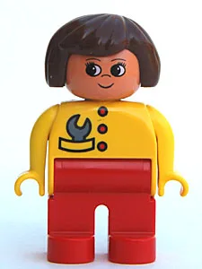 Duplo-Figur, weiblich, rote Beine, gelbes Oberteil mit roten Knöpfen und Schraubenschlüssel in der Tasche, braunes Haar, Stupsnase