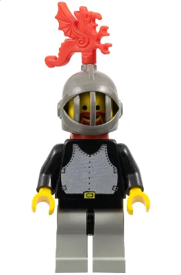 Cuirasse noire, jambes gris clair avec hanches noires, casque à grille gris foncé, cape en plastique rouge