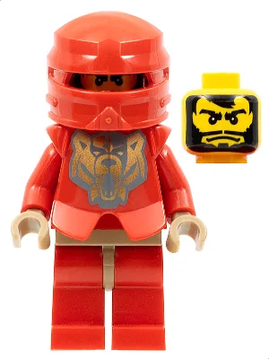 Knights Kingdom II - Santis avec armure à motifs dorés, mains brun foncé