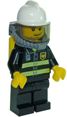 Brandweerpak - Reflecterende strepen, zwarte broek, witte brandweerhelm, grijns en stoppelbaard, ademhalingsapparaat met gele zuurstoftanks