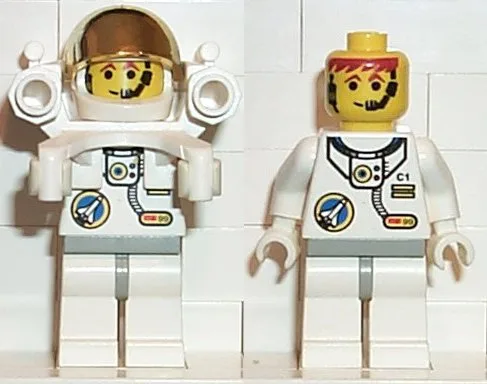 Port spatial - Astronaute C1, jambes blanches, hanches gris clair, réacteur dorsal