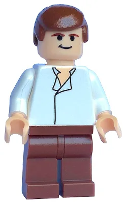 Han Solo – Weißes Hemd ohne Falten, rotbraune Beine