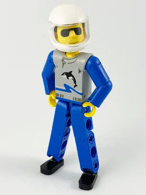 Technic-figuur met blauwe benen, lichtgrijze bovenkant met orka-patroon, blauwe armen en witte helm.
