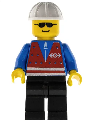 Gilet rouge à fermeture éclair, pantalon noir, casque de chantier blanc, lunettes de soleil