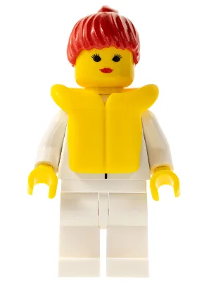 Chemise à deux poches, jambes blanches, queue de cheval rousse, gilet de sauvetage