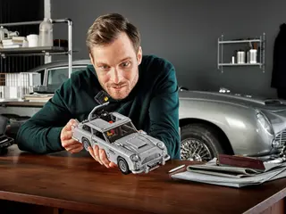 Aston Martin DB5 de James Bond