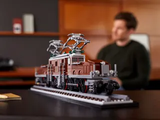 Locomotive Crocodile