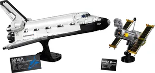 NASA Space Shuttle Discovery