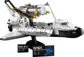 NASA Space Shuttle Discovery