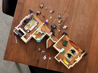 Die Friends Apartments