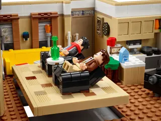 Die Friends Apartments