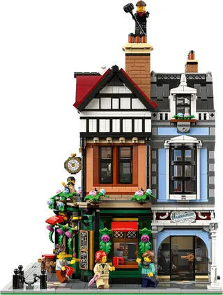Tudor Corner