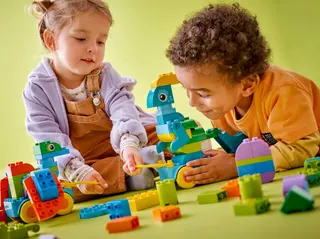 3-in-1-Dinosaurier auf Rädern