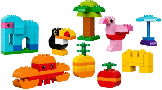 Abundant Wildlife Creative Building Set