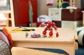Ultron versus Iron Man