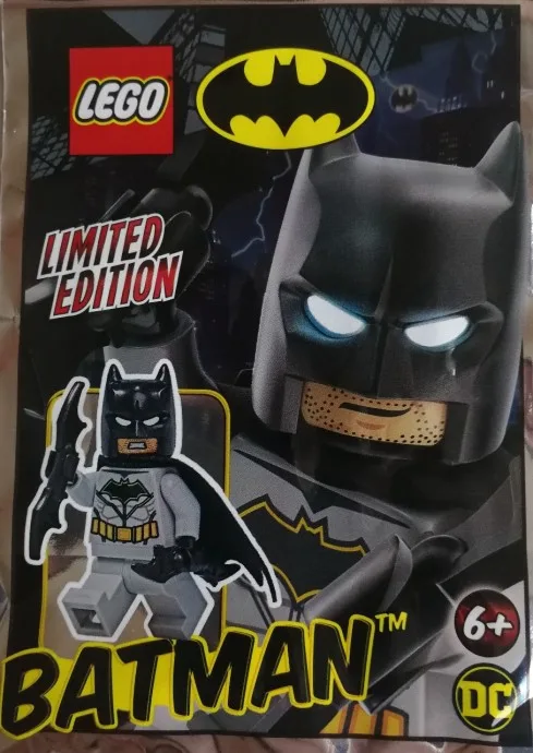 Batman mit Batarang