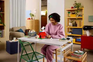 Peanuts: Snoopy's Doghouse