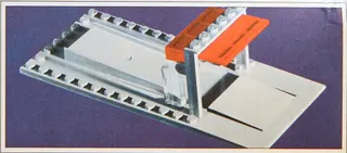 Garage Plate and Door (Gray Base and Door Frame)