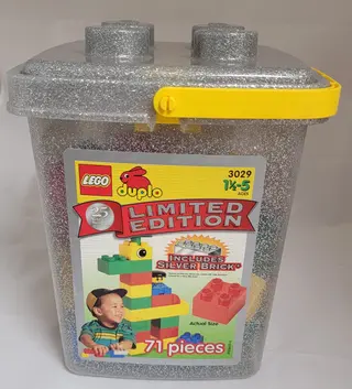 Limitierte Auflage: Silberner Duplo-Eimer