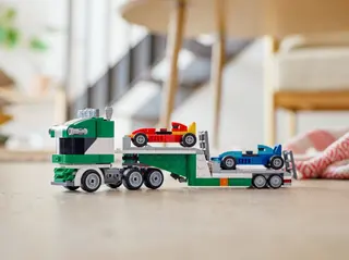 Rennwagentransporter