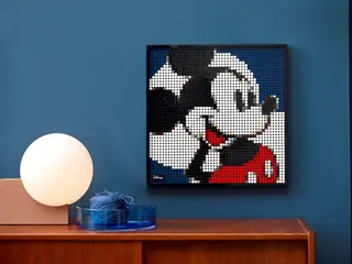 Disneys Mickey Mouse