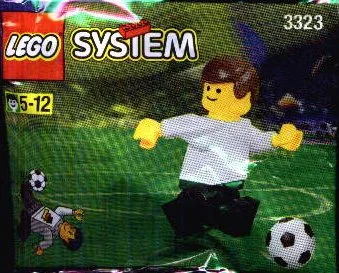 Deutscher Fußballer und Ball