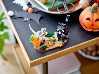 Halloween Cat and Mouse