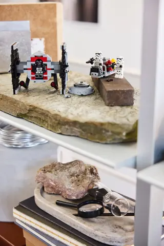 TIE Fighter met Imperial Hangar Rack