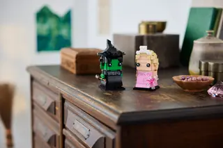 Elphaba & Glinda Figures