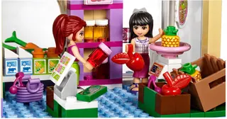 Heartlake Food Market