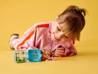 Stephanie's Summer Play Cube