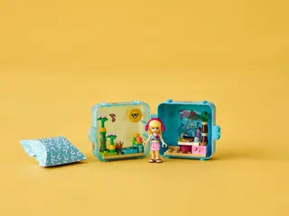 Stephanie's Summer Play Cube