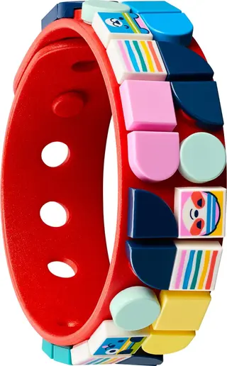 Bracelet arc-en-ciel avec breloques