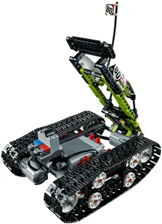 RC Tracked Racer