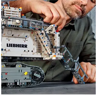 Liebherr R 9800