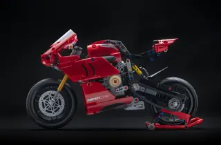 Ducati Panigale V4 R