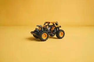 Monster Jam DIGatron Pull-Back