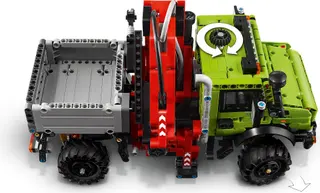 Mercedes-Benz Unimog U 5023 avec grue