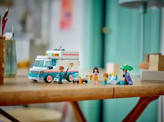 Ambulance van het Heartlake City Ziekenhuis