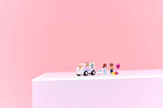 Unicorn Cake Delivery Car