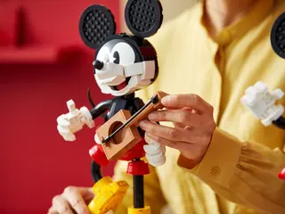 Mickey Mouse and Minnie Mouse Buildable Characters 