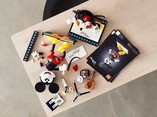 Mickey Mouse and Minnie Mouse Buildable Characters 