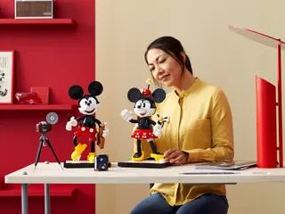 Mickey Mouse and Minnie Mouse Buildable Characters 