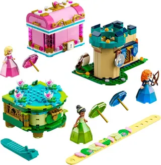 Les créations enchantées d'Aurore, Mérida et Tiana