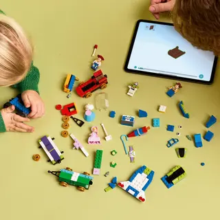 Toy Story Celebration Zug & RC-Auto