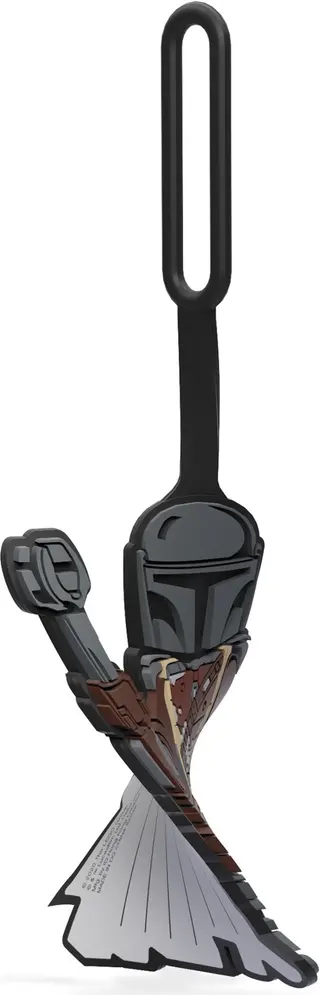 De Mandalorian met het kinderbagagelabel