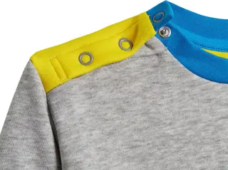 Adidas-Einteiler
