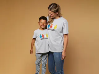 Kurzarm-T-Shirt für Erwachsene mit Weltraummotiv – Graumeliert
