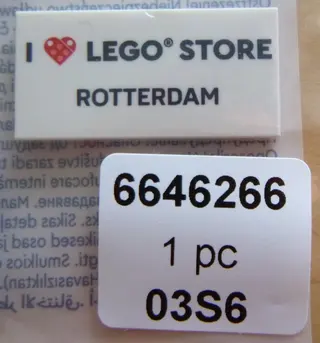 Ik ben dol op de LEGO Store Rotterdam